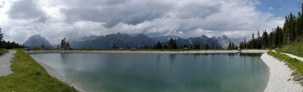 Belle Vue Sur Fond Des Montagnes Des Alpes — Photo