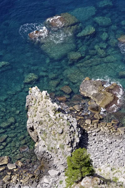 Amalfi Town Dramatic Natural Setting Steep Cliffs Italys Southwest Coast — Stock Photo, Image