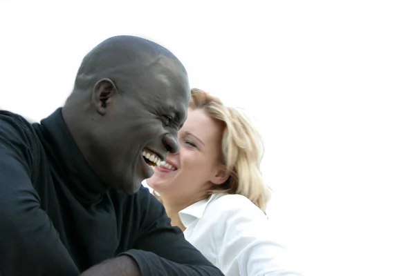 Afrikansk Man Och Vit Blond Kvinna Skrattar — Stockfoto