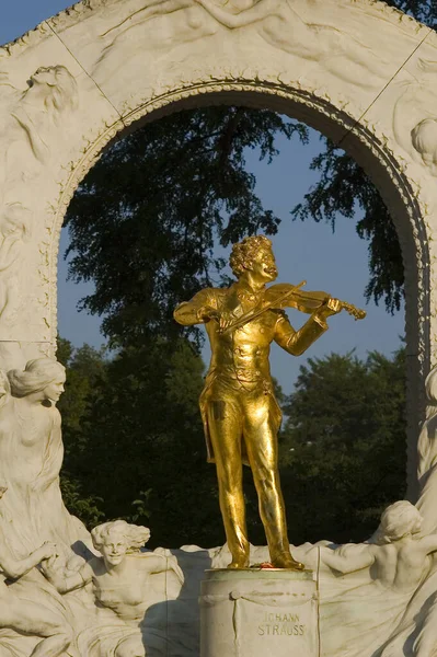 Johann Strauss Statue Stadtpark Vienna Royalty Free Stock Images