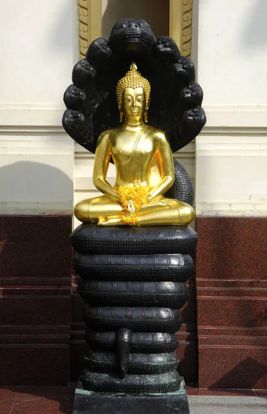 Buddha Στο Θρόνο Φίδι Bangkok Ταϊλάνδη — Φωτογραφία Αρχείου