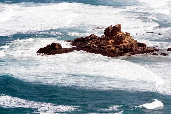 Sólido Como Una Roca —  Fotos de Stock