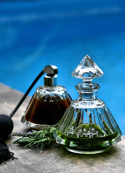 Spa Csendélet Aromaolajokkal Parfümös Üvegekkel — Stock Fotó