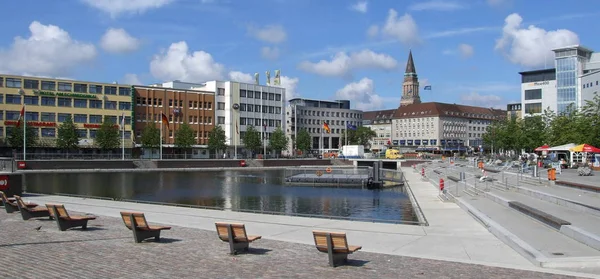 Nach Umfangreichen Bauarbeiten Hat Sich Der Yachthafen Einem Attraktiven Veranstaltungsort — Stockfoto