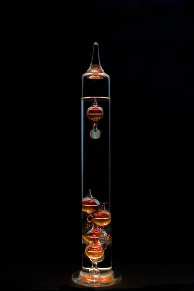 Galileo Thermometer Zwarte Achtergrond — Stockfoto