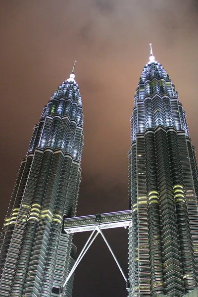 吉隆坡的Petronas Towers — 图库照片