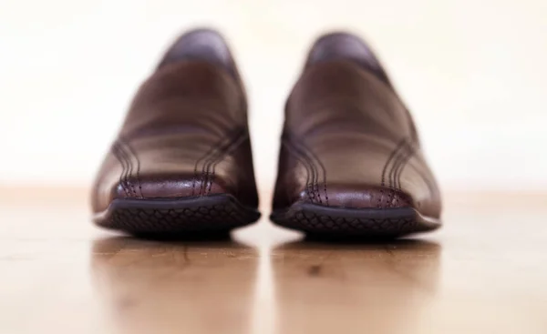 Sapatos Masculinos Fundo Branco — Fotografia de Stock