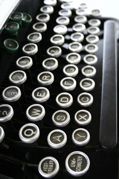 Старинная Старинная Пишущая Машинка Винтажная Концепция — стоковое фото