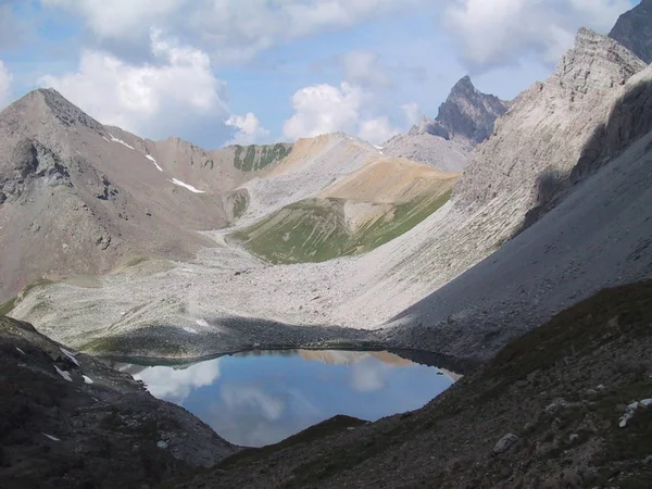 Schöne Aussicht Auf Die Berglandschaft — Stockfoto