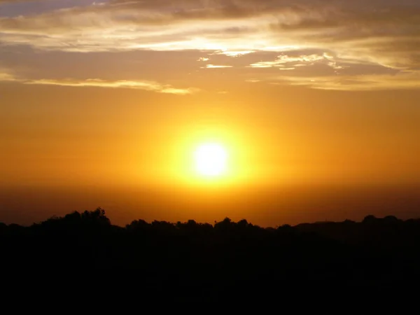 Schöner Blick Auf Den Sonnenuntergang — Stockfoto