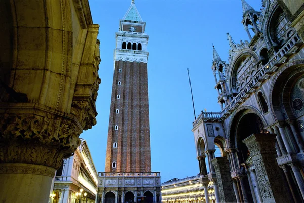 Mark Plein Met Campanile Doge Paleis Mark Basillika — Stockfoto