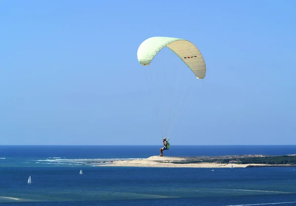 Paragliding Het Duin Van Pilat — Stockfoto