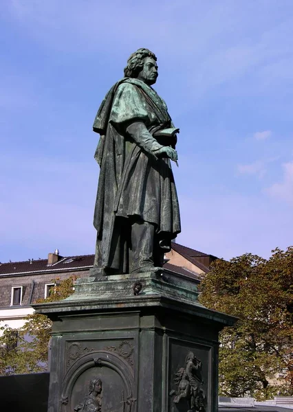 Bonn Teki Beethoven Anıtı — Stok fotoğraf