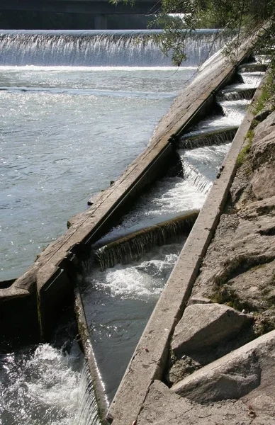 Schilderachtig Uitzicht Majestueus Landschap Met Waterval — Stockfoto