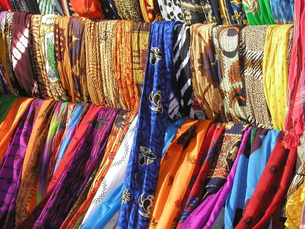 Colorful Scarves Market — Stock Photo, Image