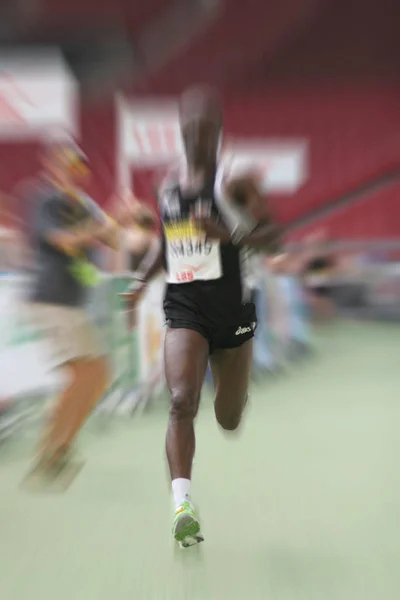 Correr Hombre Mujer Movimiento Borroso — Foto de Stock
