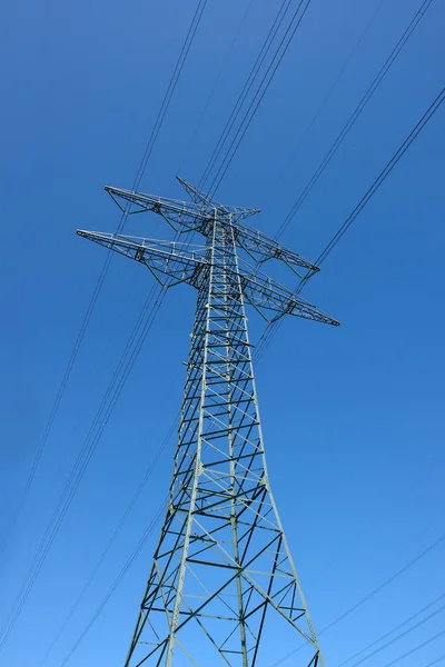 Vista Perto Dos Cabos Elétricos — Fotografia de Stock