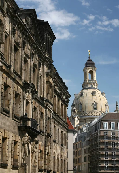 Frauenkirche Kupolája Dresdenben — Stock Fotó