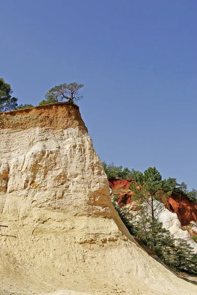 Ockerladnschaft Bei Rustrel Provence — Stok fotoğraf