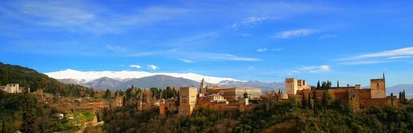 Alhambra Non Solo Più Importante Anche Più Antico Meglio Conservato — Foto Stock