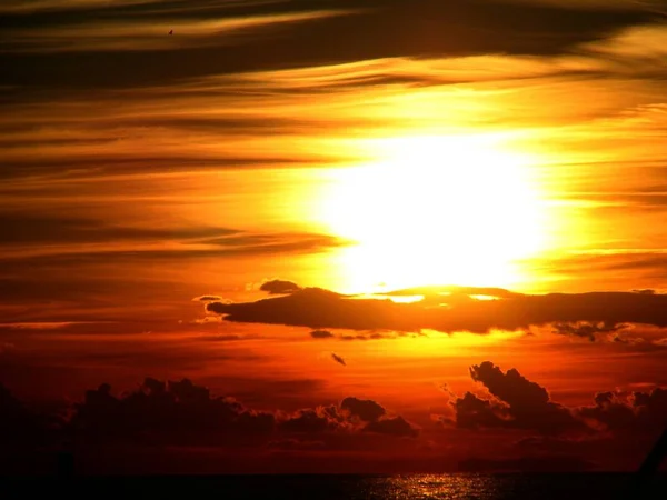 美しい夕焼け空のビュー — ストック写真