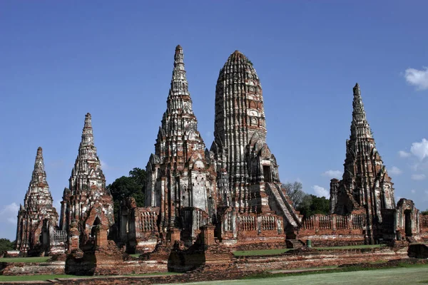 Una Pagoda Sul Terreno Del Tempio Ayutthaya Thailandia — Foto Stock