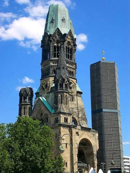 Kaiser Wilhelm Memorial Church — Stock Photo, Image