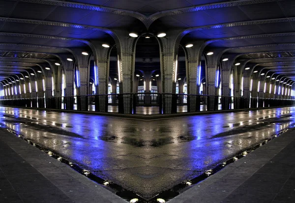 塞森中央车站的地下通道 — 图库照片