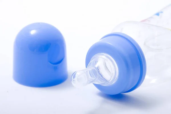 Babyflasche Isoliert Auf Weiß — Stockfoto