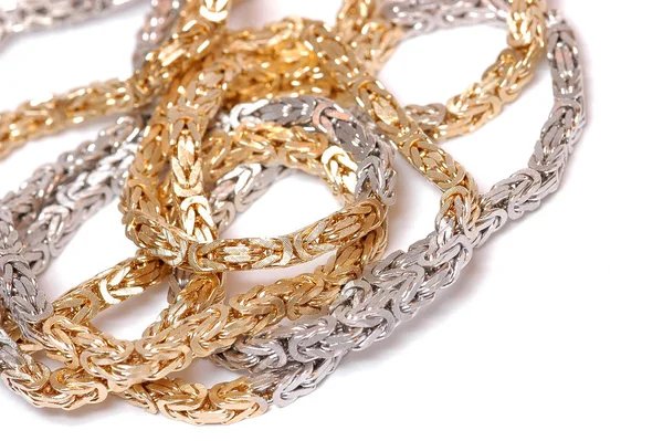 Arany Karkötő Arany Gyűrűkkel — Stock Fotó