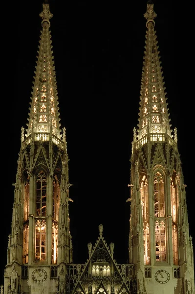 Grandes Torres Igreja Votiva Viena — Fotografia de Stock