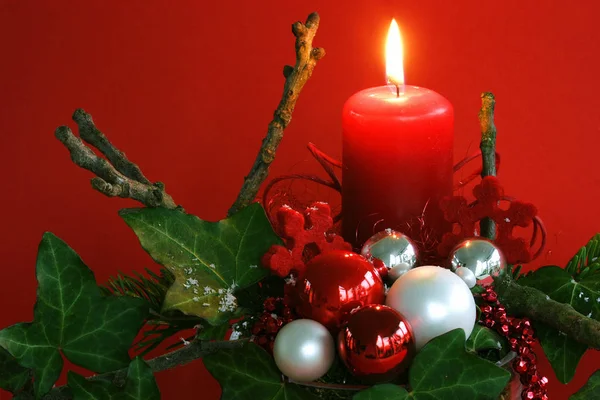 Advento Decoração Vermelho Com Hera — Fotografia de Stock