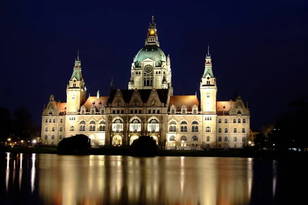 Neues Rathaus Hannover Light Lakefront — Stock Photo, Image