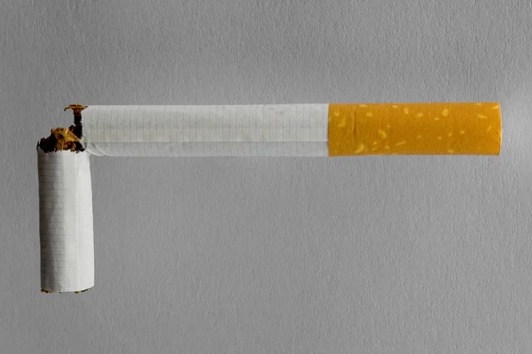 Cigarette Cigarettes Sur Fond Gris — Photo