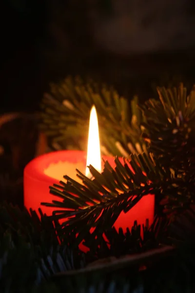 Advent Advent Een Lichte Brandwonden — Stockfoto