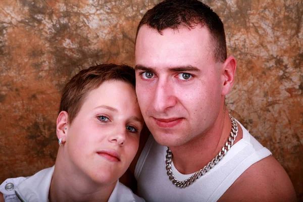 Retrato Una Joven Pareja Enamorada — Foto de Stock