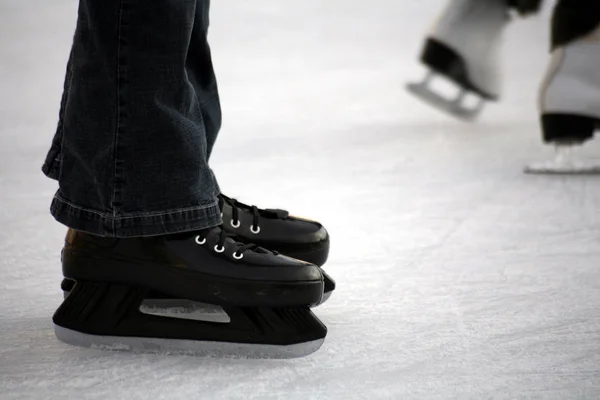 Skaters Ice Surface — Stock Photo, Image
