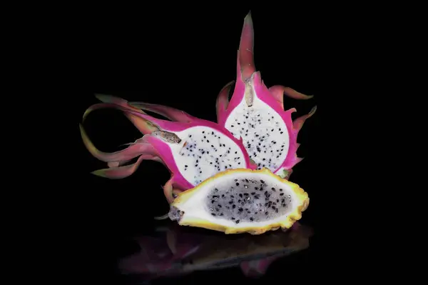 Rik Färgad Tropisk Pitahaya Frukt — Stockfoto