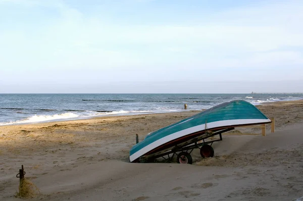 Bateau Sur Plage — Photo