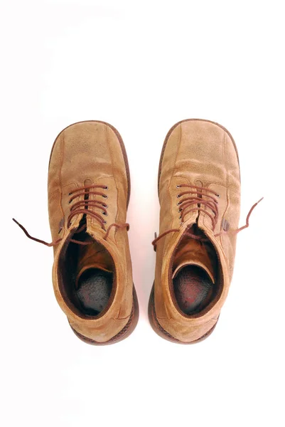 Vieilles Chaussures Cuir Marron Isolées Sur Fond Blanc — Photo