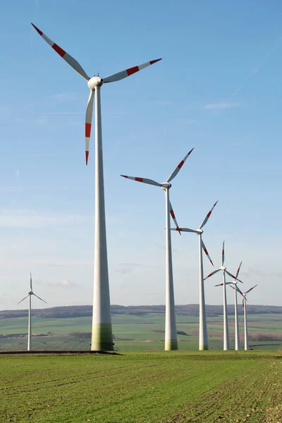 Windenergieanlagen Erneuerbare Energien — Stockfoto