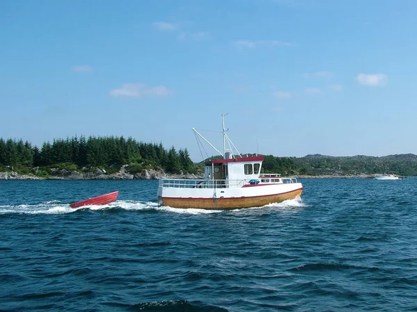 Vista Barco Pesca Costa — Fotografia de Stock
