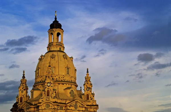 Frauenkirche Dresden Лютеранская Церковь Стиле Барокко Считается Одной Архитектурных Жемчужин — стоковое фото