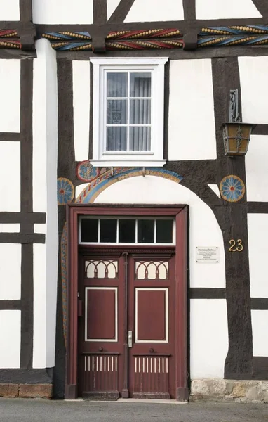 Dom Muru Pruskiego Szwajcarski Riegelhaus Posiada Ramy Nośne Drewna Których — Zdjęcie stockowe