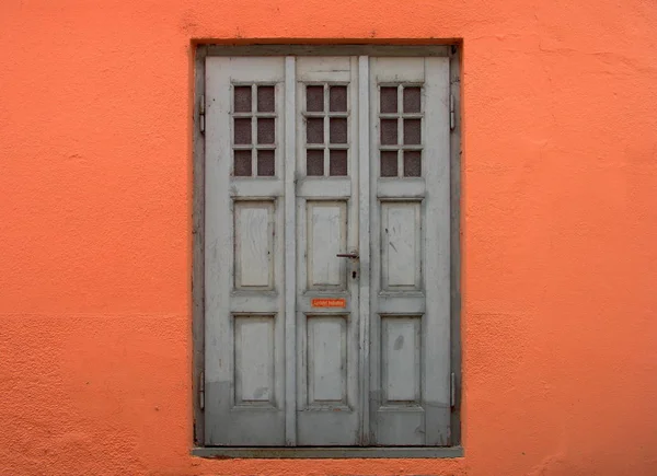Och Dörren Till Fönstret — Stockfoto