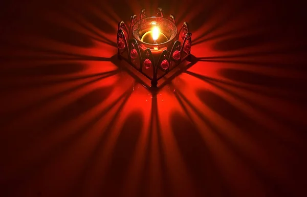 Darstellung Einer Rot Weißen Glühbirne Auf Dunklem Hintergrund — Stockfoto