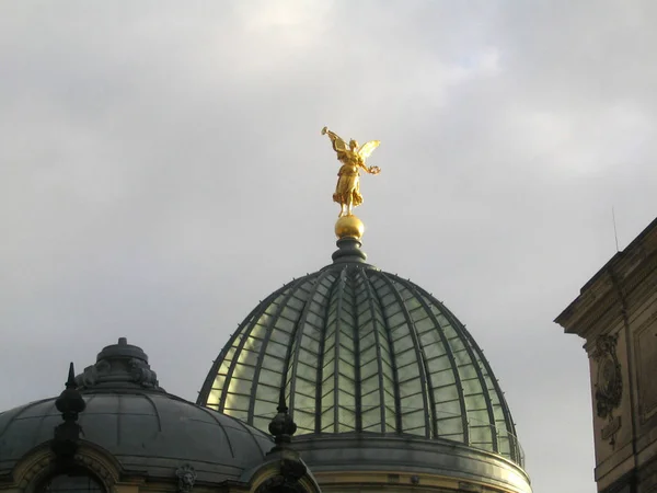 Pemandangan Indah Arsitektur Katedral Abad Pertengahan — Stok Foto