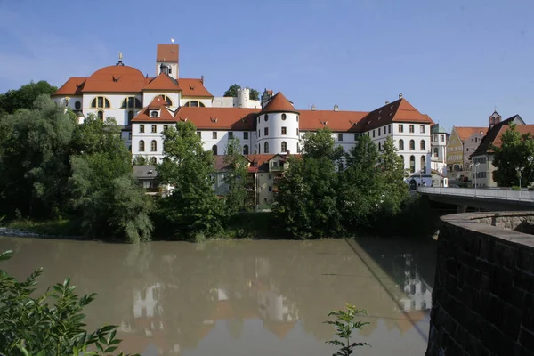 Schloss Unterpinswang Reise Und Architekturkonzept — Stockfoto