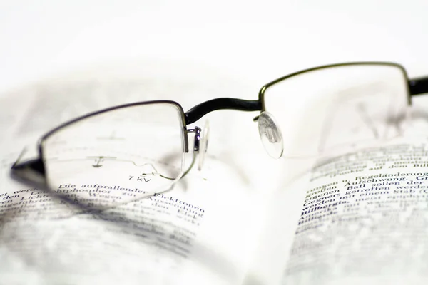 Gafas Anteojos Sobre Fondo Blanco — Foto de Stock