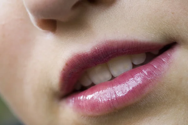 Vrouw Make Lippenstift — Stockfoto
